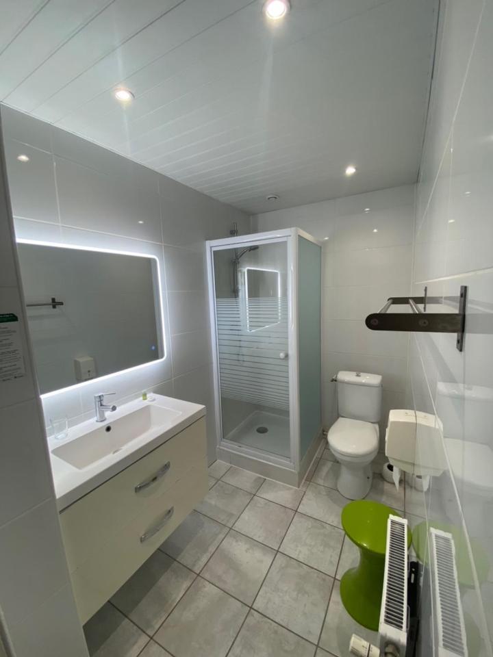 Hotel Le Pelican Charleville-Mézières Εξωτερικό φωτογραφία